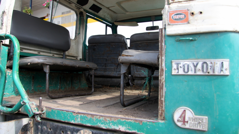 Illustration for article titled 1981 Toyota FJ40: The Jalopnik Classic Review